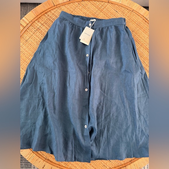 NWT‼️ Lintico Skirt Set - Picture 2 of 10